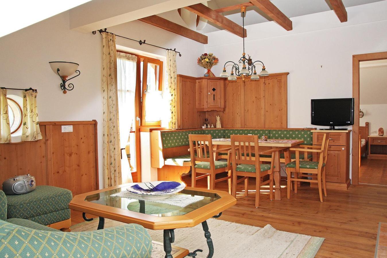 Appartement Pilzhof 필즈모스 객실 사진